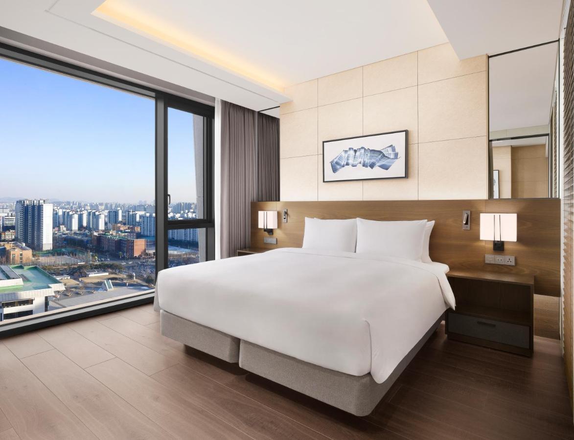 Four Points By Sheraton Suwon Exterior foto
